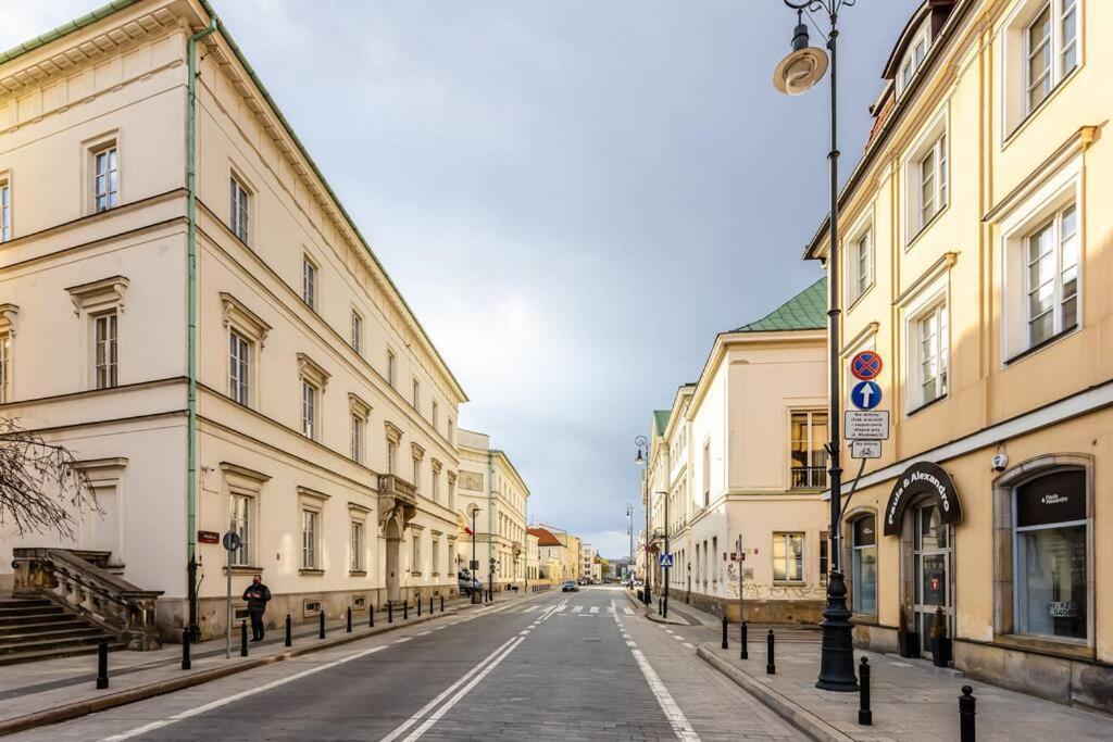 Miodowa 12, Old Town / 200 M From Castle Square Appartement Warschau Buitenkant foto